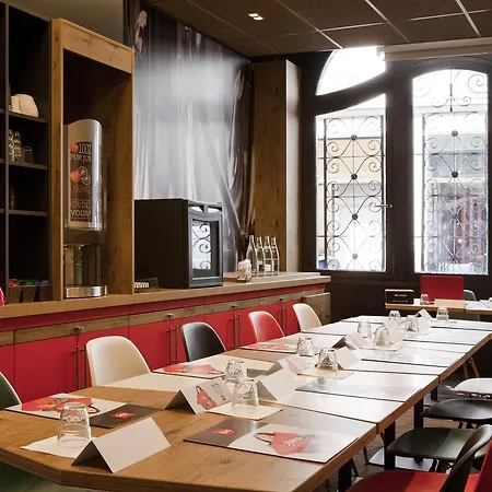 Hotel Ibis Gare De L Est 10eme