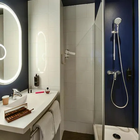 Ibis Gare De L Est 10eme 3*