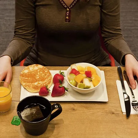 Ibis Gare De L Est 10eme Hotel 3*