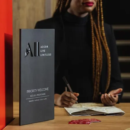 Ibis Gare De L Est 10eme Szálloda 3*