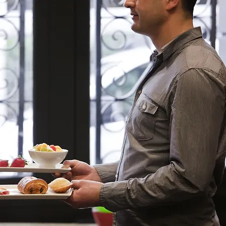 Ibis Gare De L Est 10eme Hotel 3*