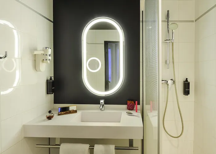 Ibis Gare De L Est 10ème Hotel 3*