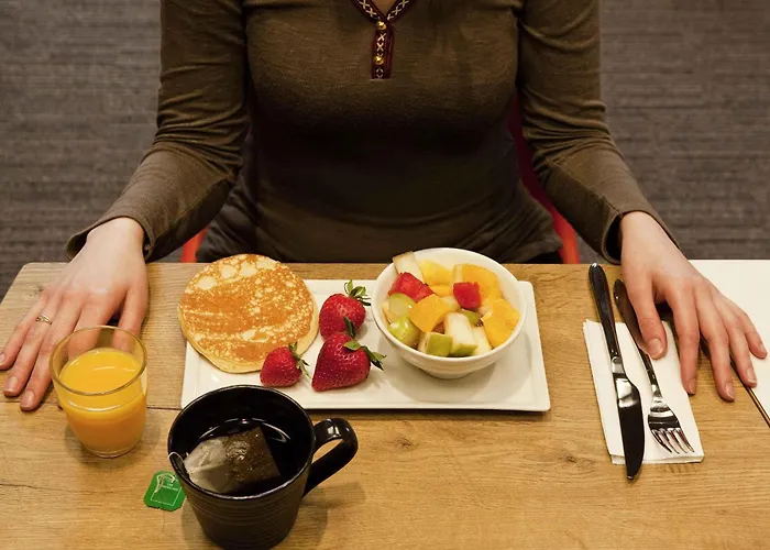 Ibis Gare De L Est 10ème Hotel 3*